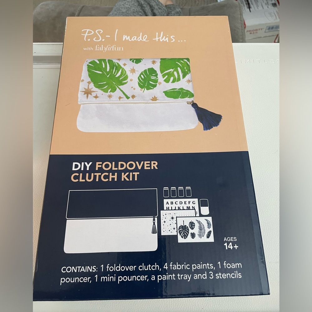 FFF DIY fold over clutch kit